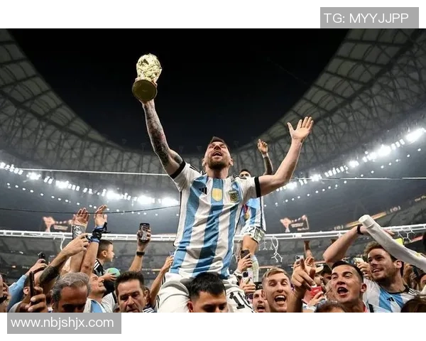 法甲联赛重燃战火巴黎圣日耳曼领跑积分榜梅西卢卡库双核心火力全开