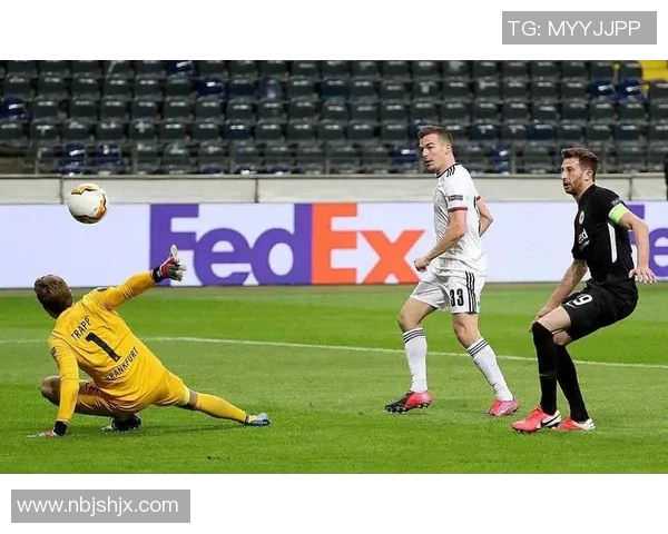 弗赖堡客场逼平柏林赫塔，保持不败势头继续狂飙