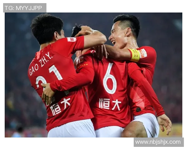 广州恒大战胜山东鲁能,豪取中超四连胜,登顶积分榜领跑联赛! 广州恒大战胜山东鲁能,豪取中超四连胜,登顶积分榜领跑联赛!