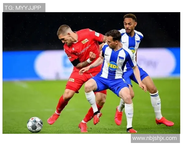 洪堡主场大胜柏林赫塔，稳固德甲前四位置