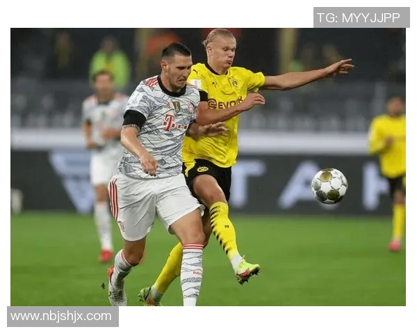 慕尼黑1860与沙尔克04战平,欢乐喜剧场上演 慕尼黑1860与沙尔克04战平,欢乐喜剧场上演